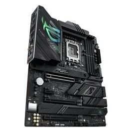 ROG STRIX Z790-F GAMING WIFI D4 Scheda Madre Gaming ATX Intel Z790 LGA1700 DDR5 PCI 5.0 WiFi 6E (802.11ax) Intel 2.5Gb Ethernet ROG SupremeFX 7.1 4xM.2 4xSATA 6GB/s Aura Sync RGB Nero