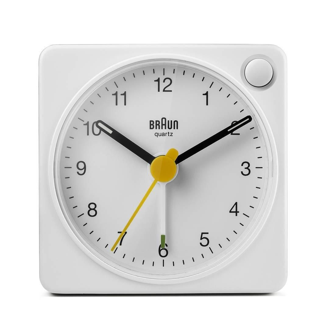 Braun BC 02 XW Sveglia al Quarzo Bianco con Funzione Luce