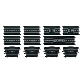 Slot - Accessorio Digital 1:24   1:32   Evolution - Extension Set - 4 Straights. 2 Lane Change Sections 2 Chicanes. 4 Curves 2 30o