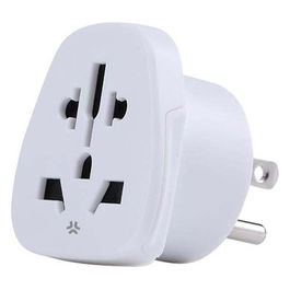 Adattatore Universale da Viaggio con Presa Schuko Americana Bianco