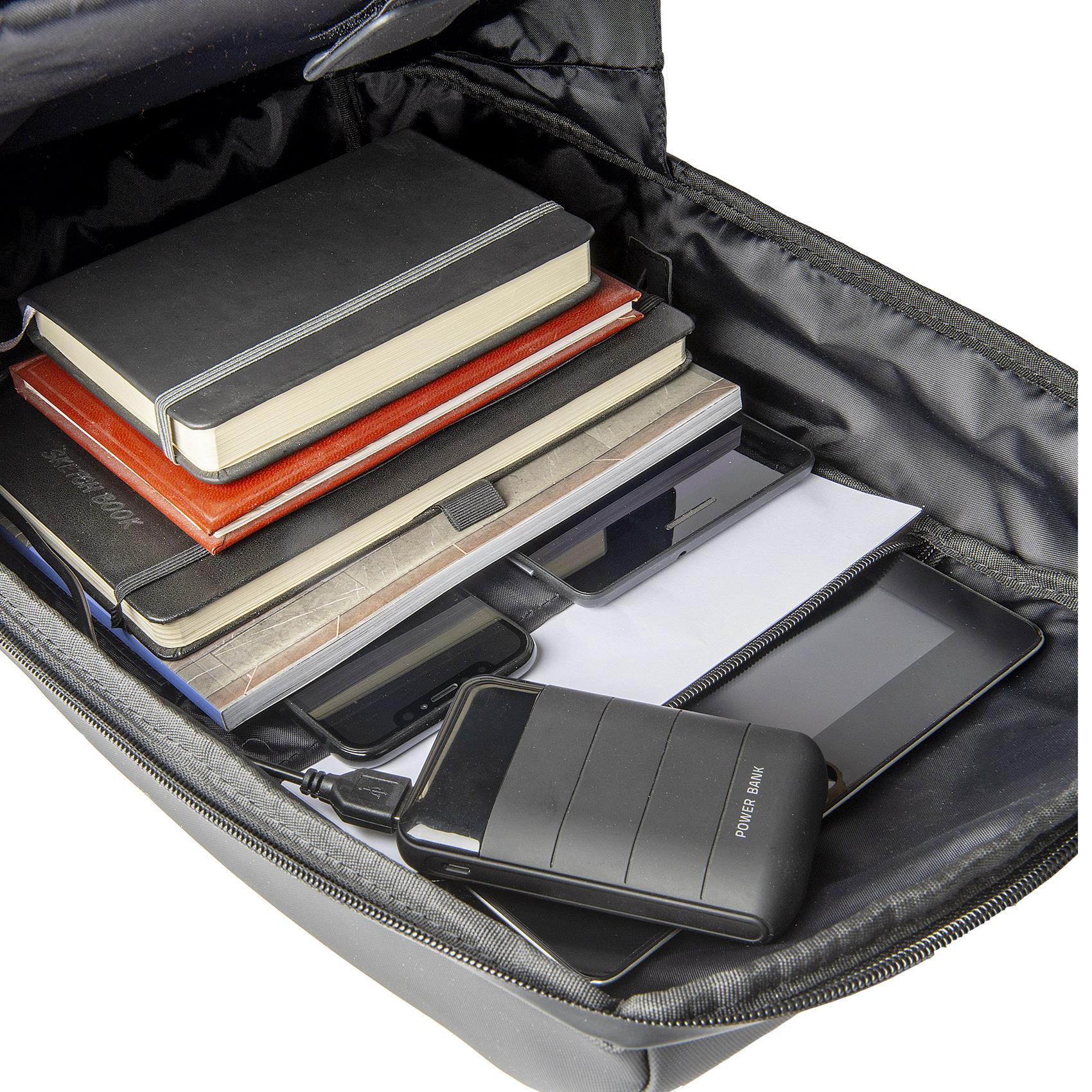 Celly Business Backpack Zaino per Notebook Nero | Yeppon