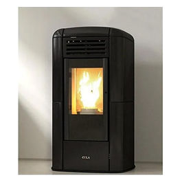 Stufa a Pellet Charme Rivestimento in Maiolica Potenza Termica Nominale 12,72kW Avorio