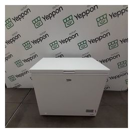 [ComeNuovo] CF200EWN – Congelatore a pozzetto 198 L, 85 cm, Classe E, 40 dB, sistema FreezerGuard per funzionamento anche in ambienti freddi (fino a -15 °C), tecnologia MinFrost per meno brina, autonomia 22 ore, capacità di congelamento 10 kg/24h, co