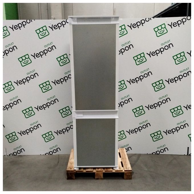 [ComeNuovo] Candy CBL3518E Frigorifero da Incasso Combinato Capacita' 263 Litri Classe energetica E Raffreddamento Statico Low Frost