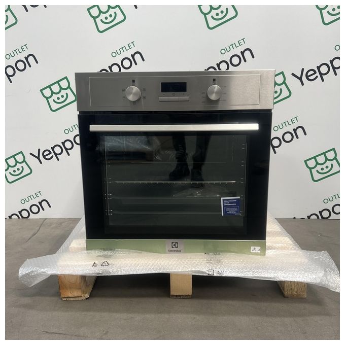 Image of Electrolux EOH3H00X Forno Elettrico Multifunzione da Incasso con Capacita di 72 Litri Classe Energetica A e 5 Programmi di Cottura in Acciaio Inox