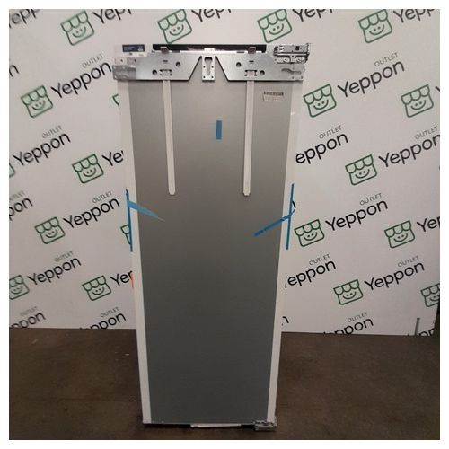 [ComeNuovo] IRe 4520 Plus – Frigorifero monoporta incasso 235 L, 140 cm, Classe E, 35 dB, EasyFresh, VarioSafe, SoftSystem, SuperCool, porta reversibile, Bianco