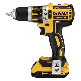DCD795D2-QW 18V 2x 2,0 Ah Compact Cordless Martello Perforatore in TStak Box