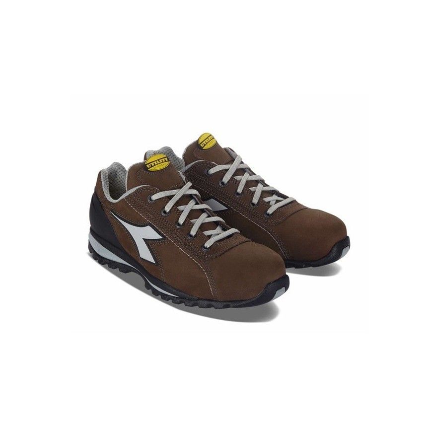 Prezzi scontati e collezioni alla moda marrone, “diadora” | Drezzy