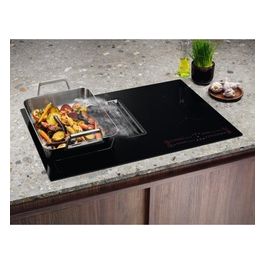 KCC83443CK Piano ad induzione con cappa integrata Bridge e con eXtractor Classe A 4 zone 80 cm