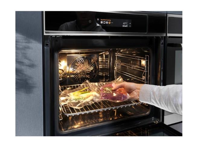 Electrolux KOABS31X Forno multifunzione combinato a vapore | Yeppon