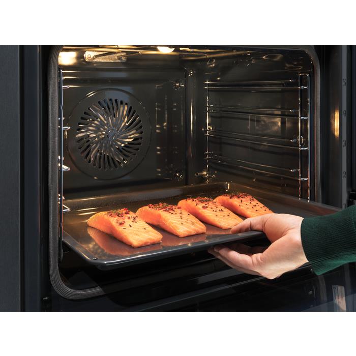 Electrolux KOBBS21X Forno multifunzione combinato a vapore | Yeppon