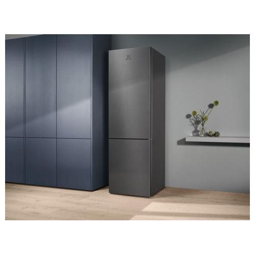 LNT6ME36U Frigorifero Combinato Capacità 366 Litri Classe E Raffreddamento No Frost colore Inox