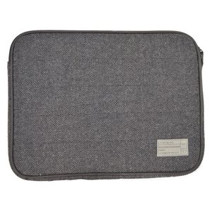 Hex Bristol Collection Sleeve per MacBook Pro 13- Black/Grey Herringbone