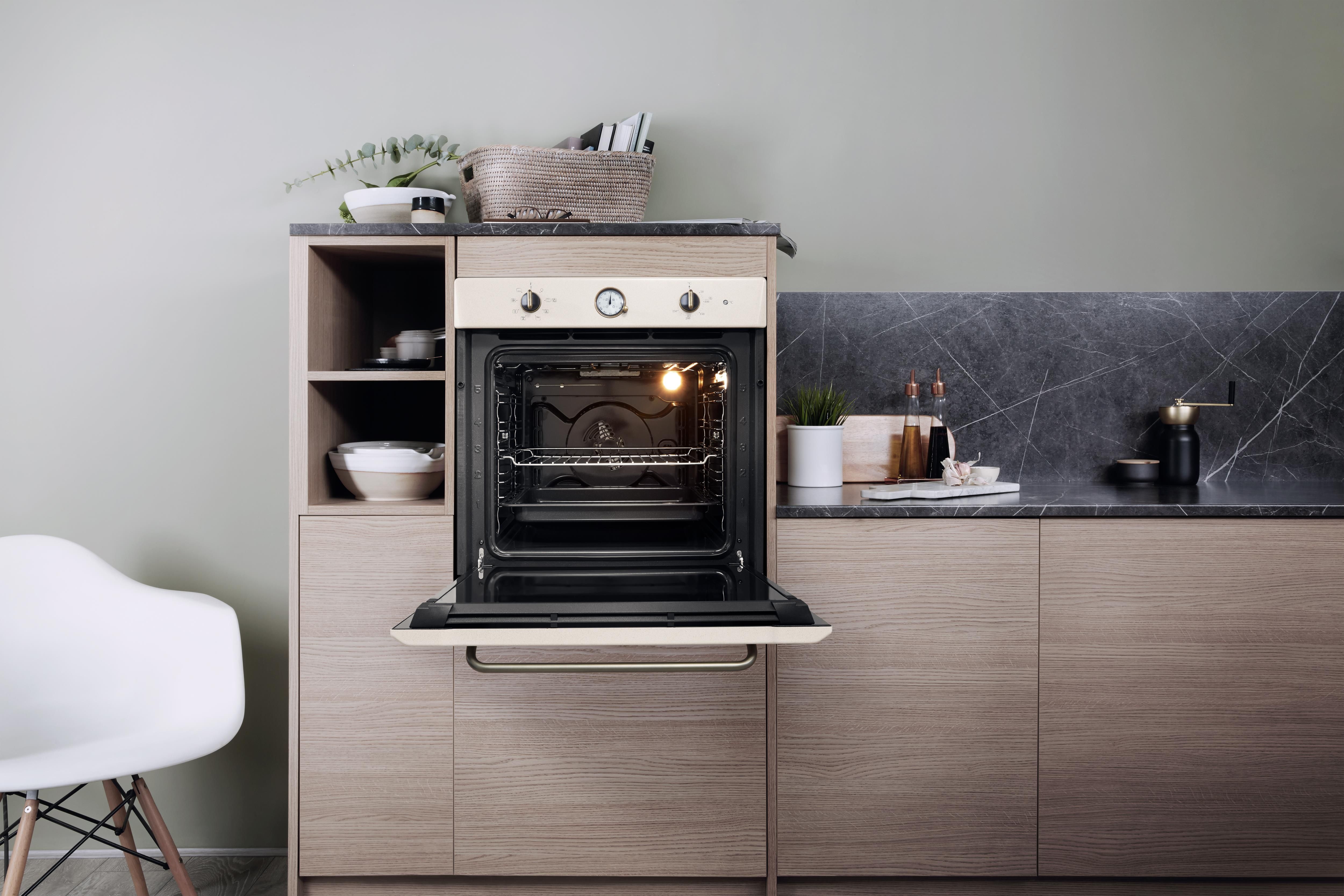 Hotpoint FIT 804 H AV HA Forno elettrico Multifunzione da | Yeppon