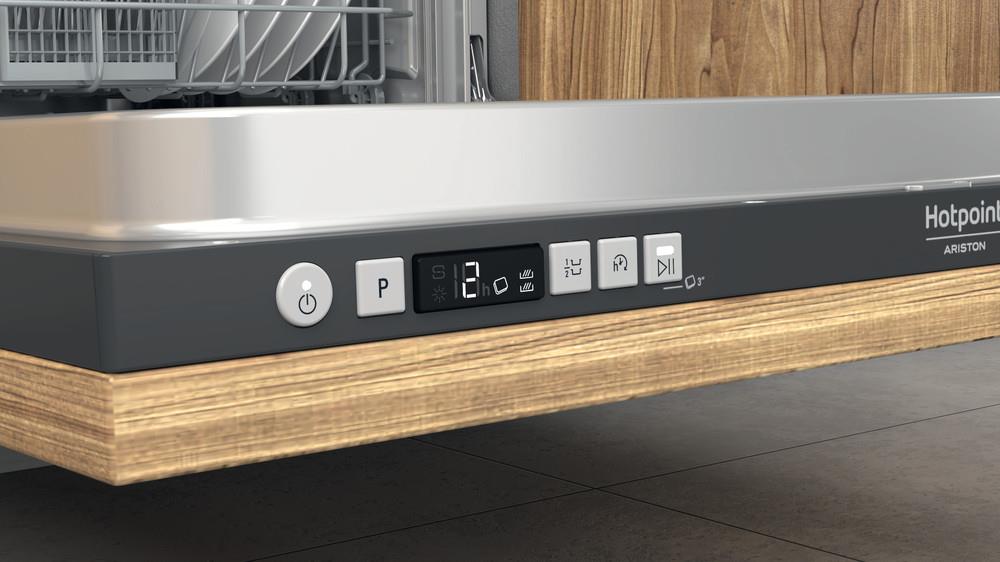 Hotpoint HI 5010 C A Lavastoviglie da incasso a Scomparsa | Yeppon