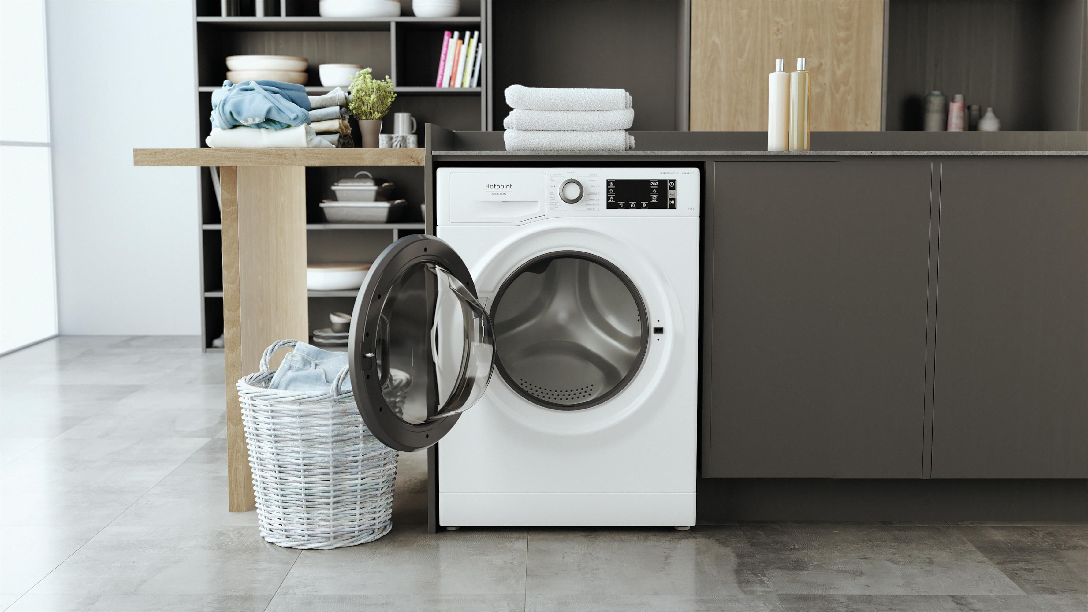 Hotpoint NWBT 1045 WDAD IT N Lavatrice Carica Frontale | Yeppon