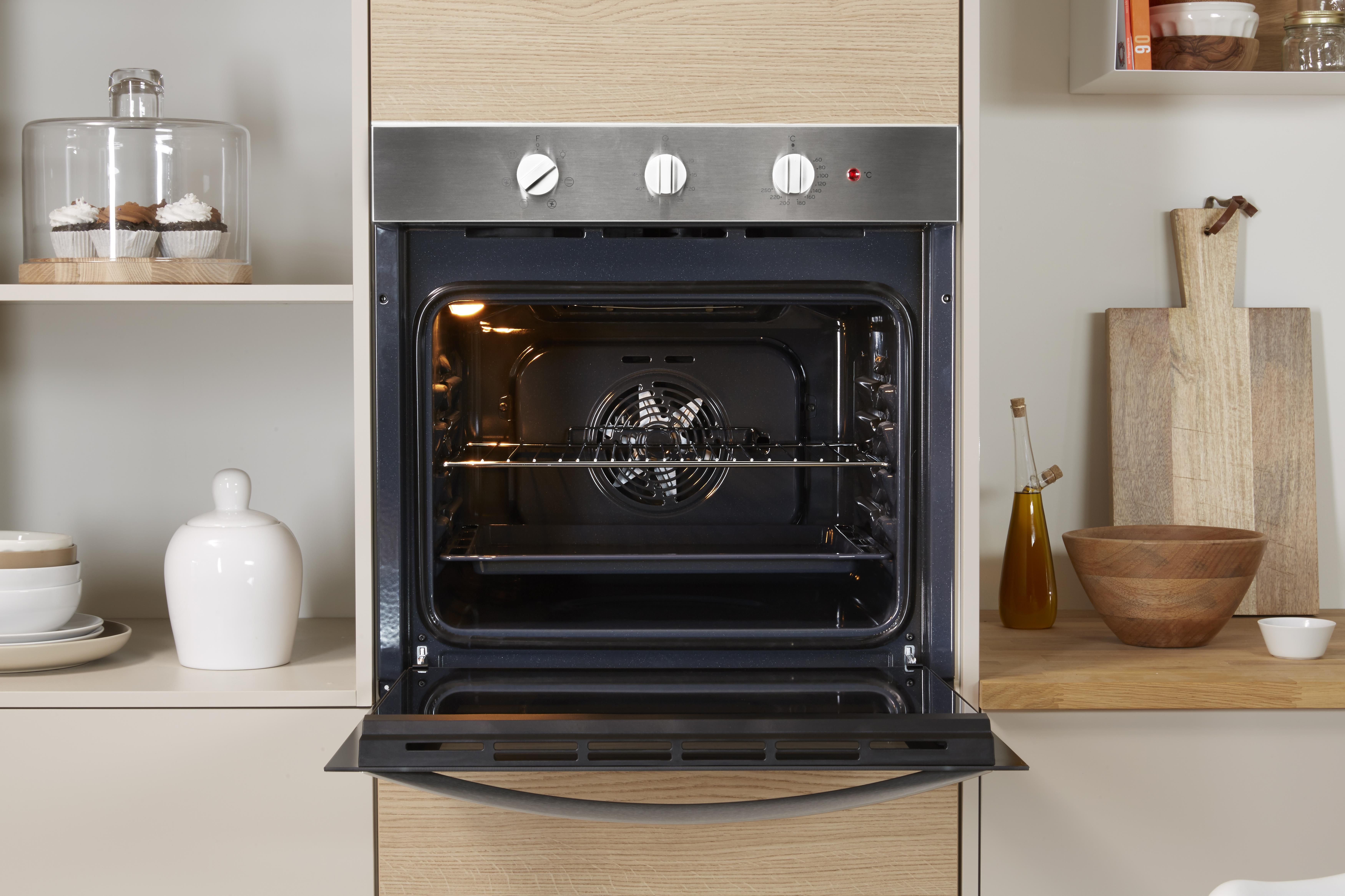 Indesit IFW 5530 IX Forno elettrico da incasso Capacita' 66 | Yeppon