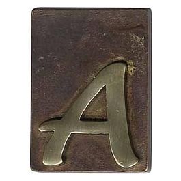 Lettera Civica Ottone Bronzato C 60x80mm