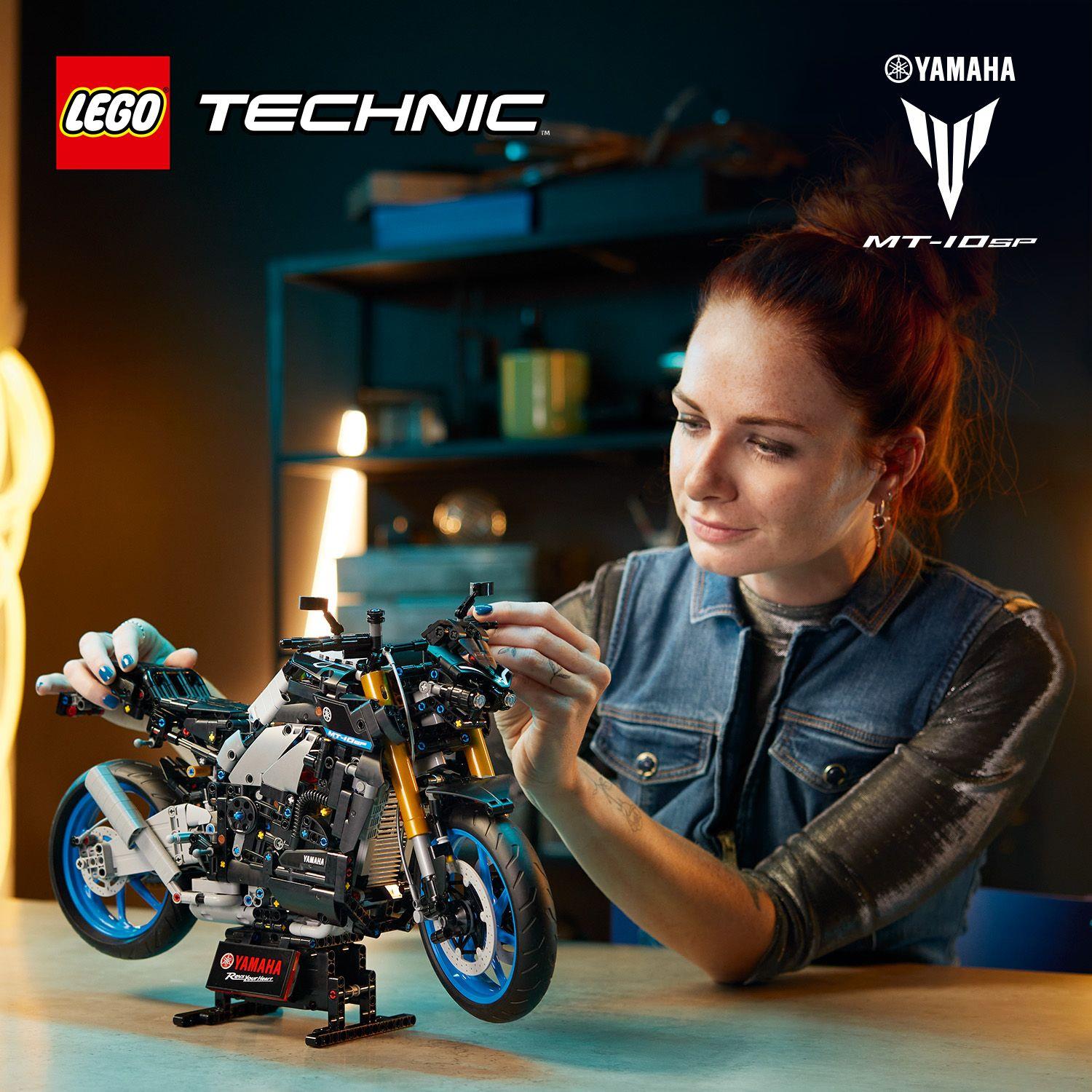 LEGO 42159 Technic Yamaha MT-10 SP - Main Image