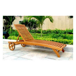 Lettino Arco per Giardino Struttura Resistente e Comfort per il Relax all'Aperto