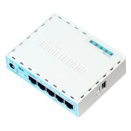 RB750GR3 Router Gigabit Ethernet 5 Porte LAN PoE Cablato Turchese Networking