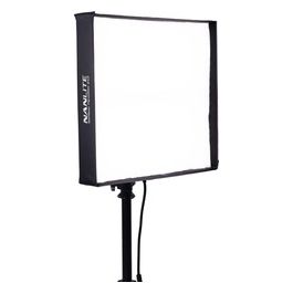 PavoSlim 240C Full-Color Panel