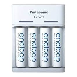Panasonic Eneloop Basic Charger USB BQ-CC61 con 4xAA 2200mAh