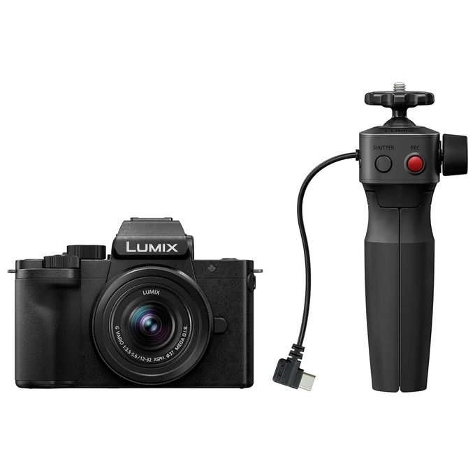 Panasonic Lumix DC-G100DVEGK Fotocamera Mirrorless Micro Quattro Terzi con Obiettivo Lumix G Vario 12-32mm F3.5-5.6 e Impugnatura Treppiede DMW-SHGR2 20.3MP Video 4K 30p/FHD 60 Nero