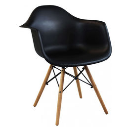 Poltrona Moritz Nera per Salotto e Soggiorno Design Elegante e Comfort senza Compromessi