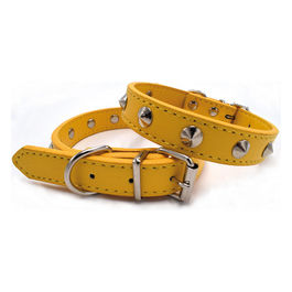 Collare per cani in similpelle con piccole borchie XS - 1,6 cm|Circonferenza 30-35 cm Giallo