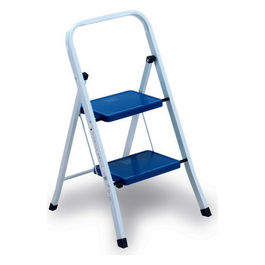Sgabello Everest 2 Gradini In Acciaio Portata Max 150 Kg Per Uso Domestico