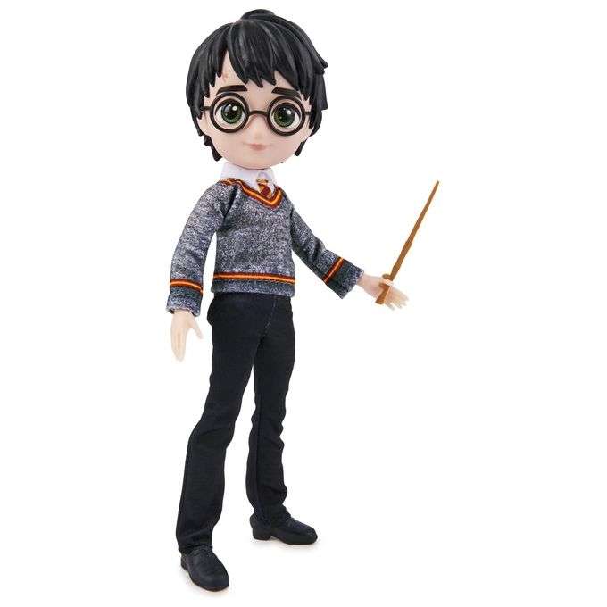 Spin Master Wizarding World Bambola Articolata Harry Potter 20cm Bacchetta e Divisa di Hogwarts Inclusa