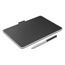 One Pen Tablet Medium
